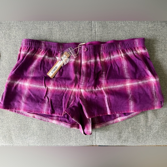 SKIMS Lollipop Plaid Flannel Boxer - Picture 2 of 3